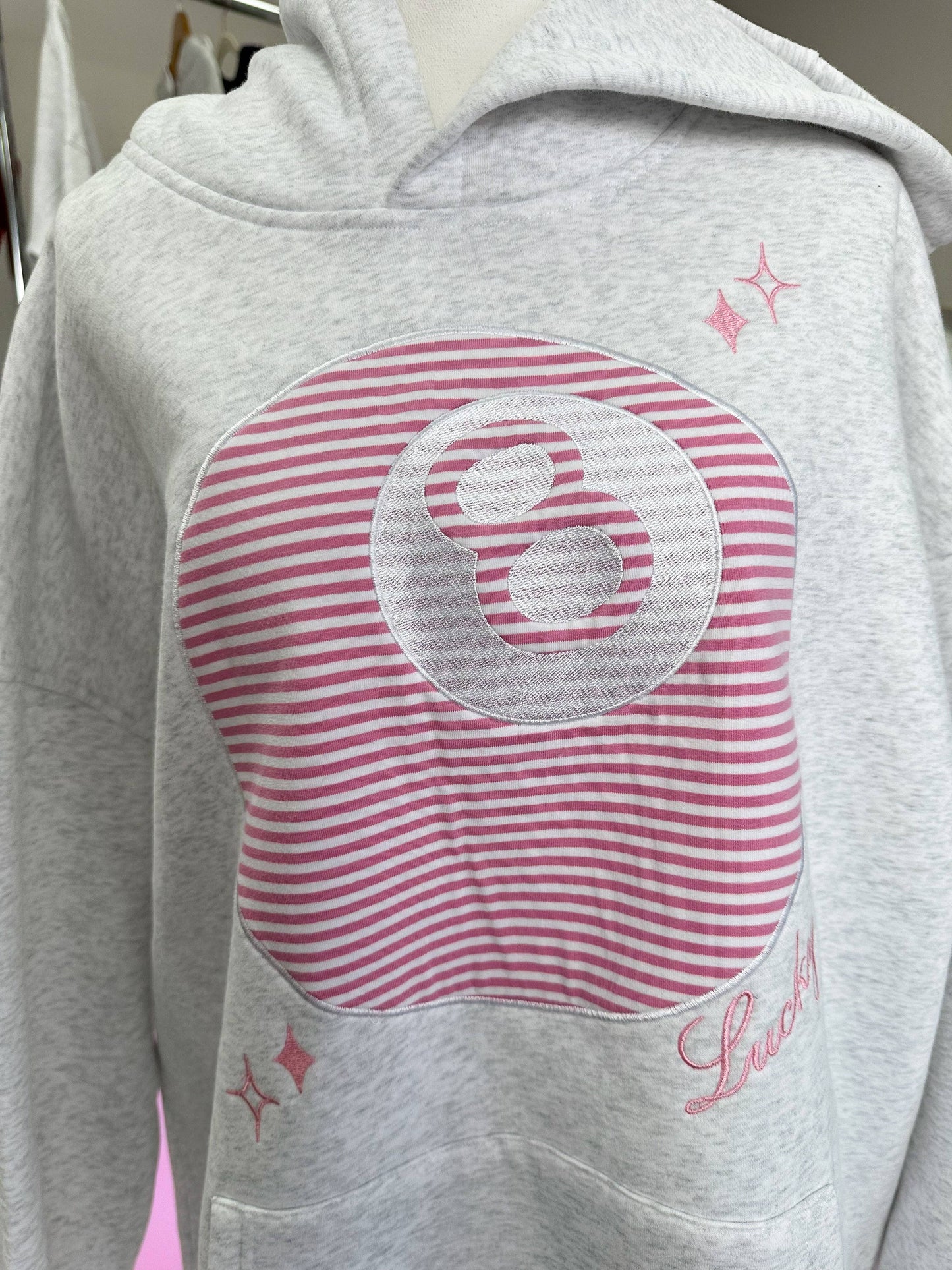 8 Ball Embroider Hoodie - Heather Gray
