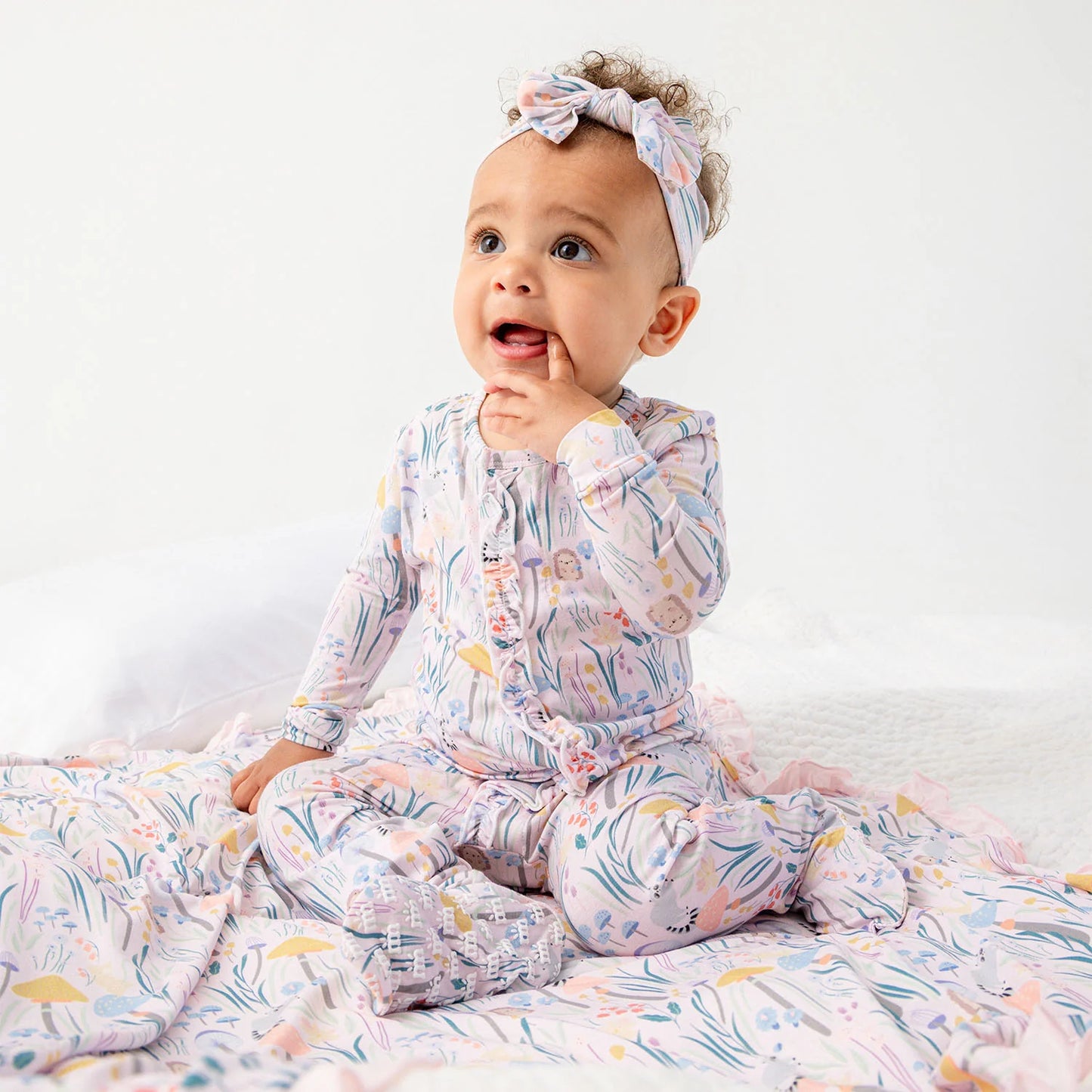 Magnetic Ruffle Footie - Shroom & Bloom