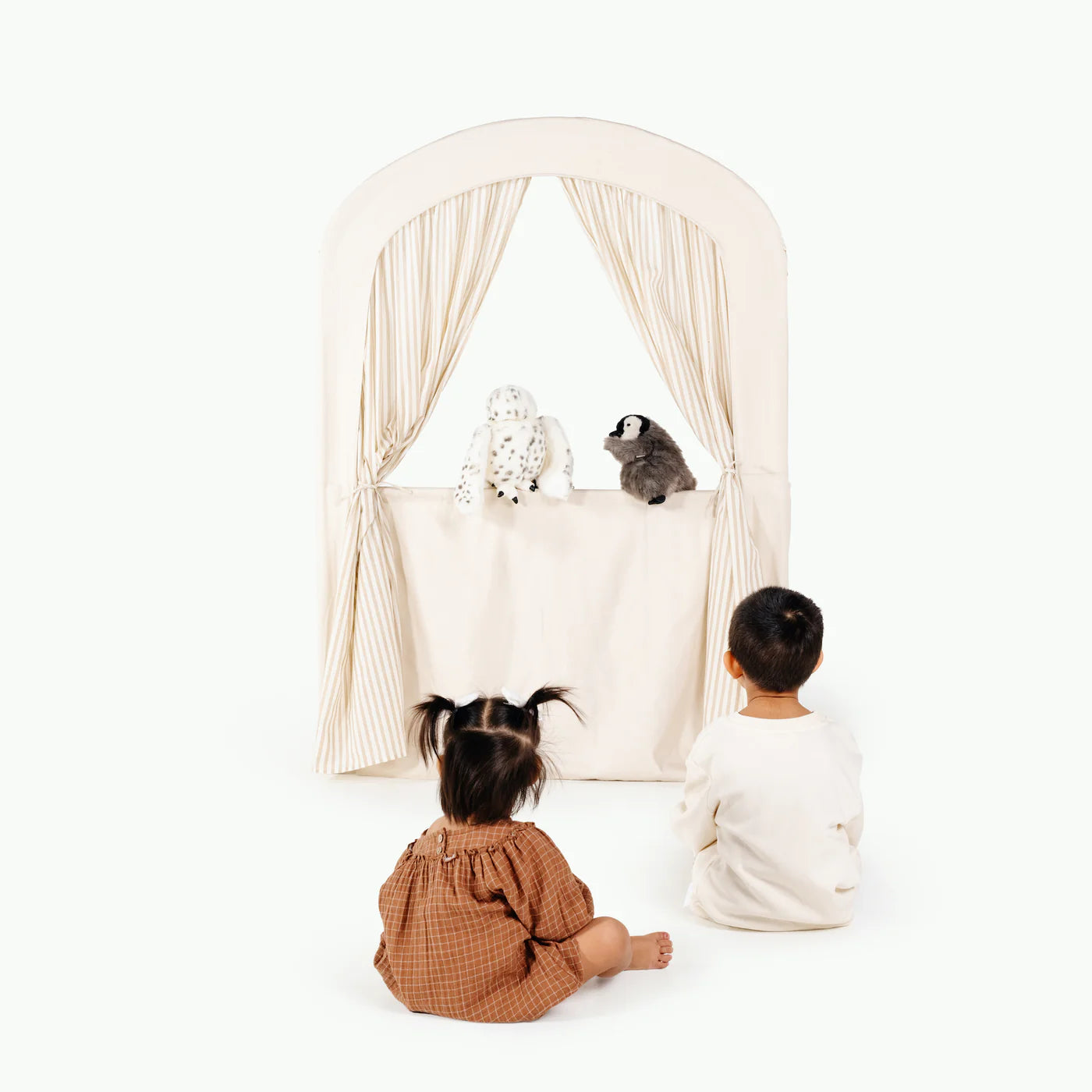 Play Theatre - Cafe Stripe