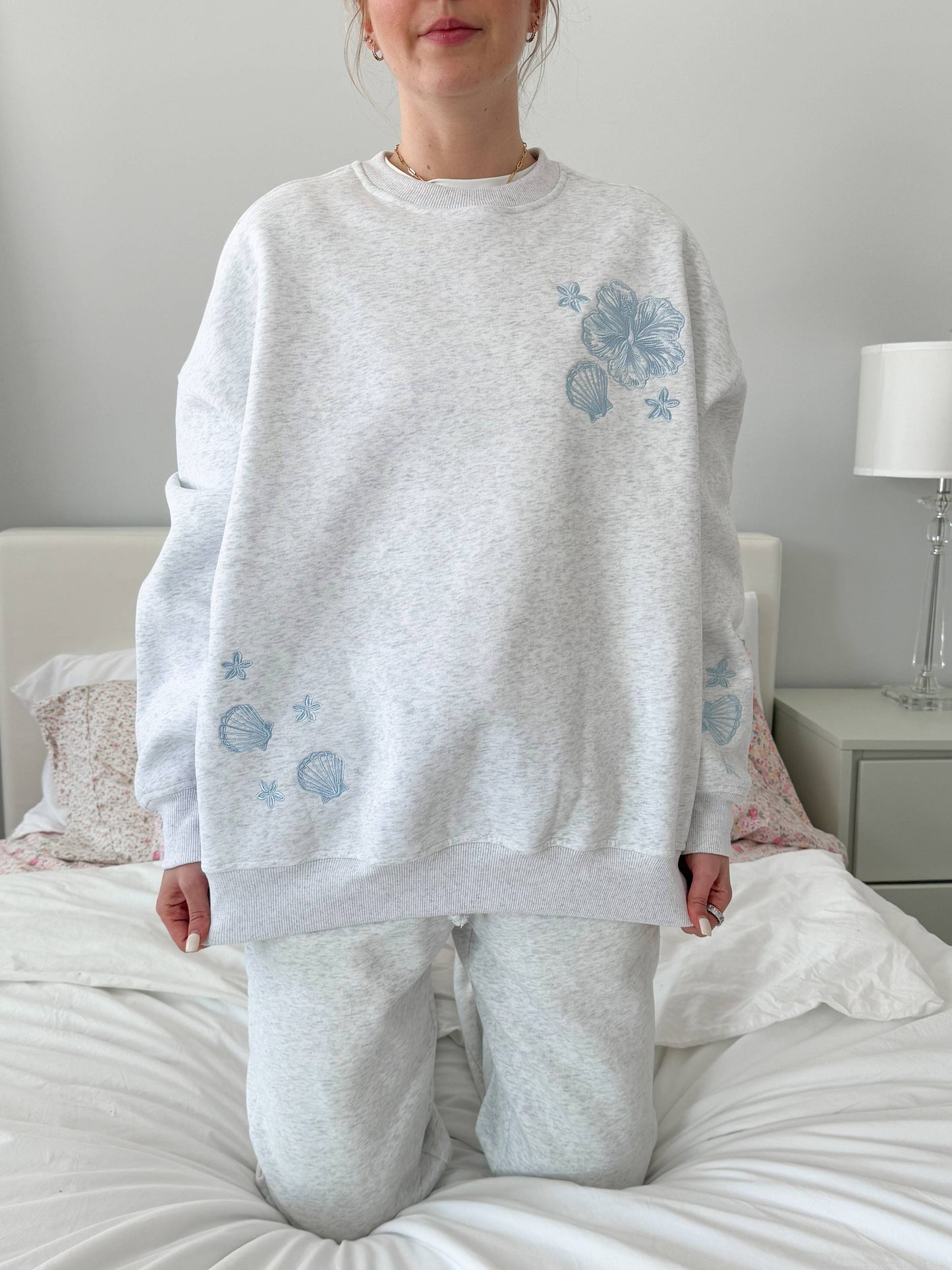 Tropical Embroider Sweatshirt