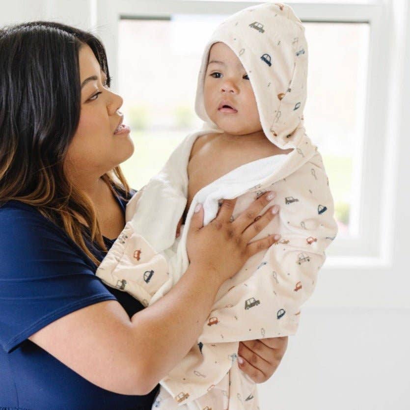 Infant Hooded Towel - Feather