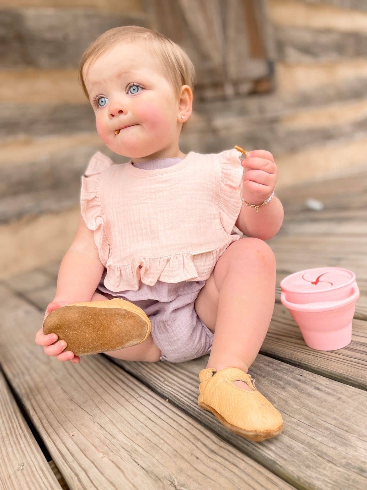 Muslin Cotton Ruffle Baby Bib - Pink