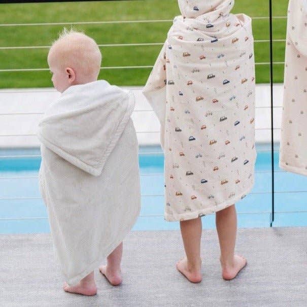 Infant Hooded Towel - Feather