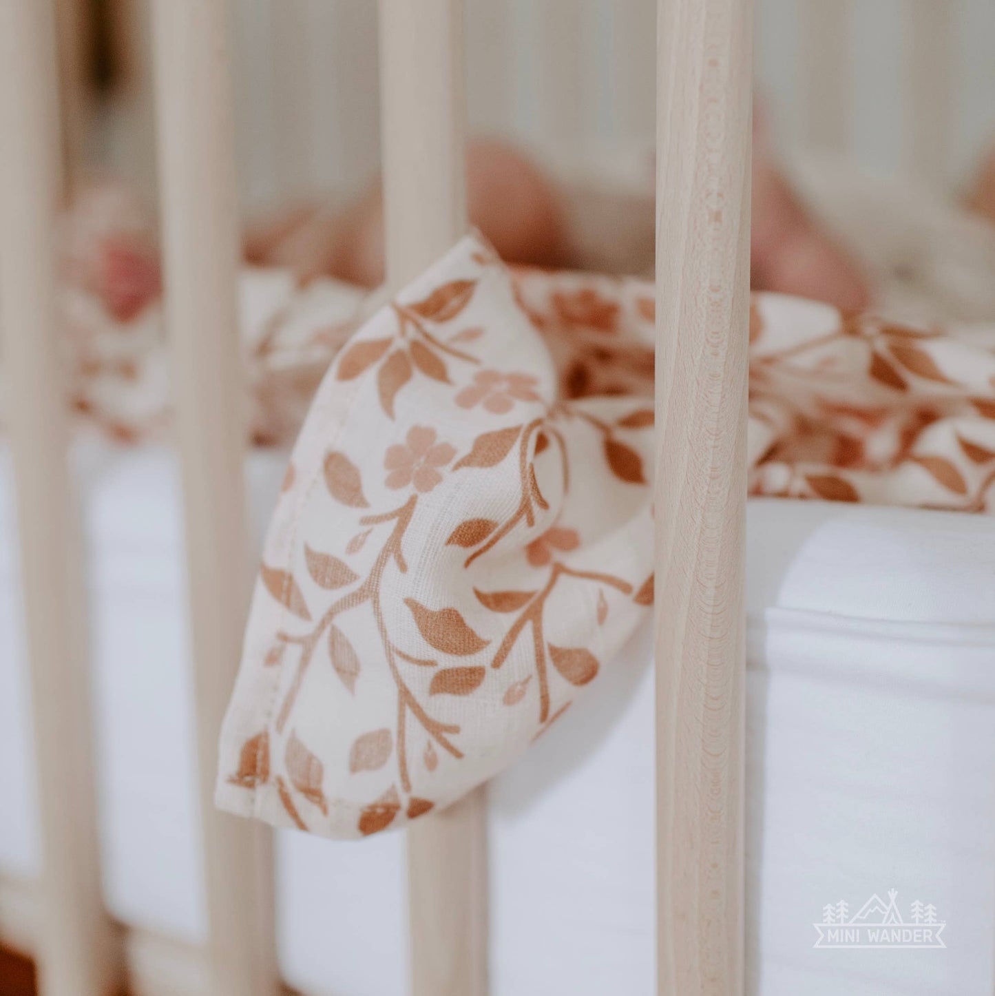 Muslin Swaddle – Magnolia Tree Peach