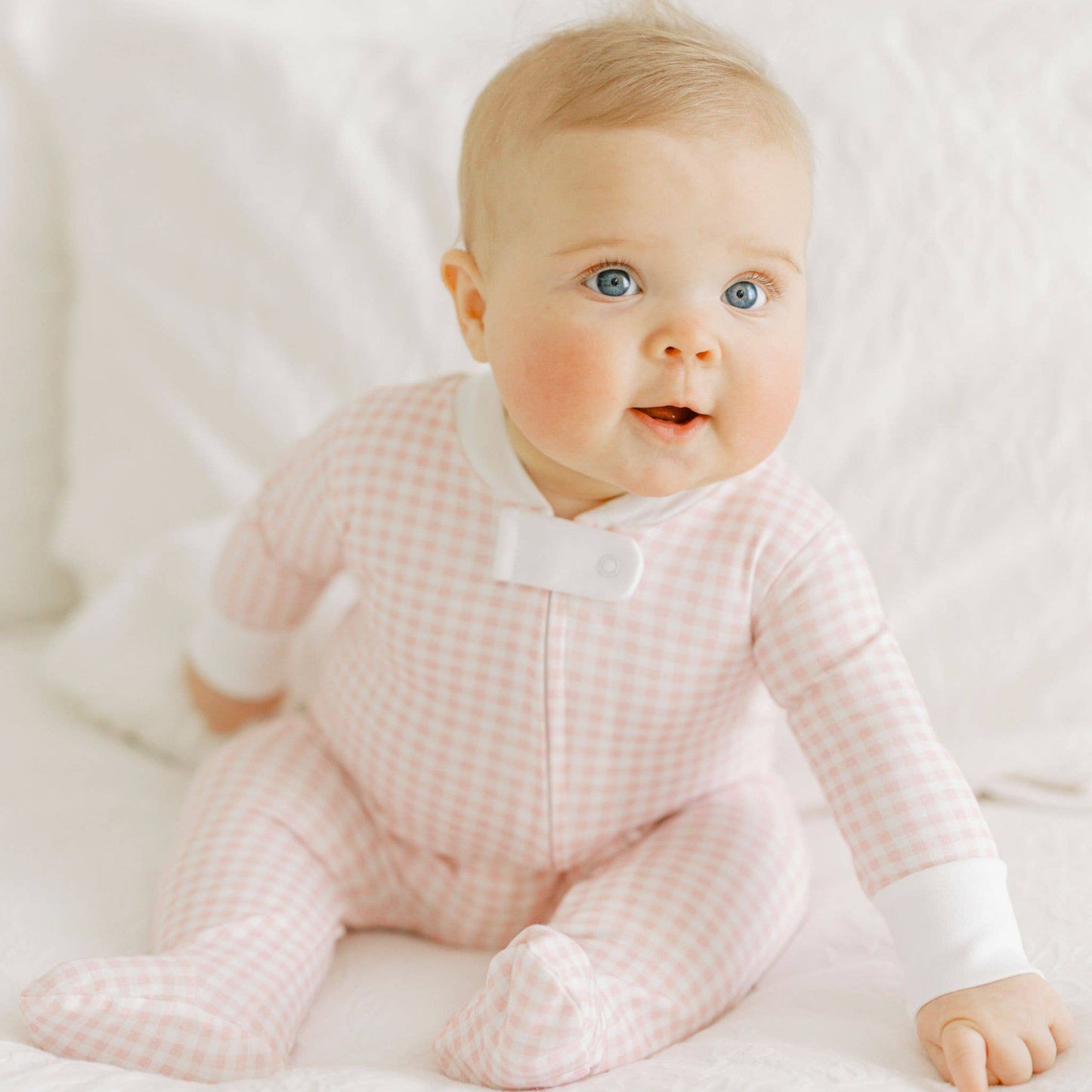 Mini Checks Zipper Footie - Pink