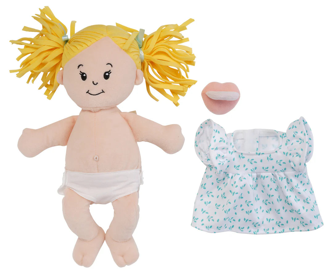 Love Stella Peach w/Blonde Pigtails