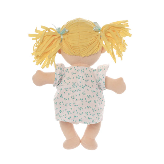 Love Stella Peach w/Blonde Pigtails