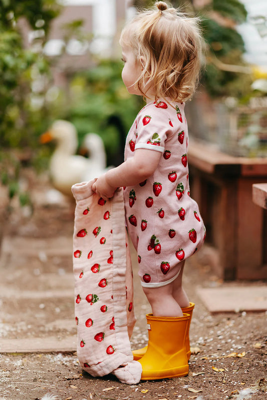 MB Mini Lovey - Strawberry