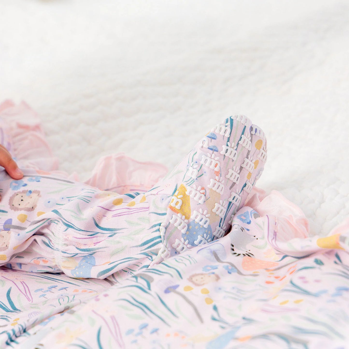 Magnetic Ruffle Footie - Shroom & Bloom