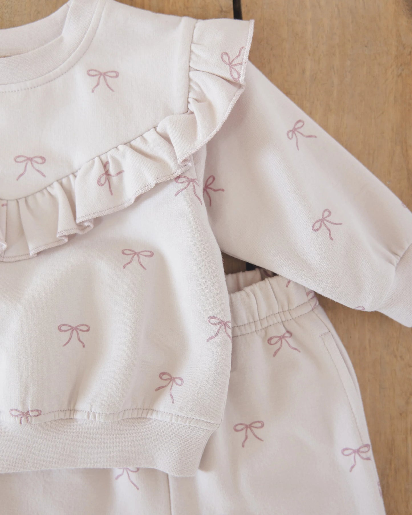 QM Ruffle Set- Bows