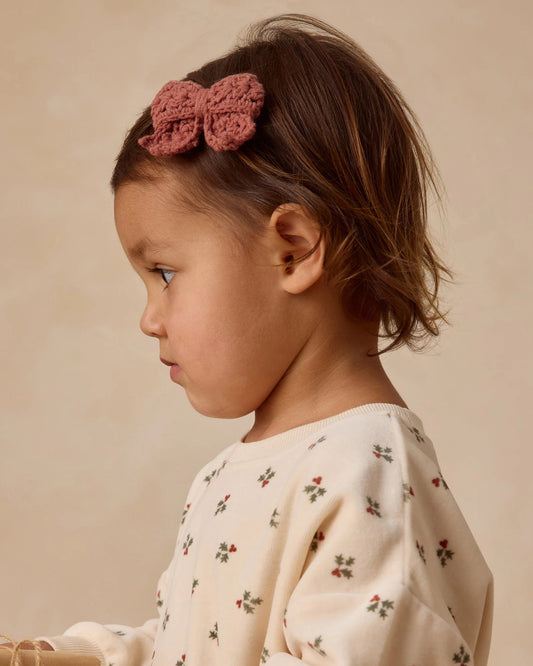 QM Crochet Bow- Cranberry