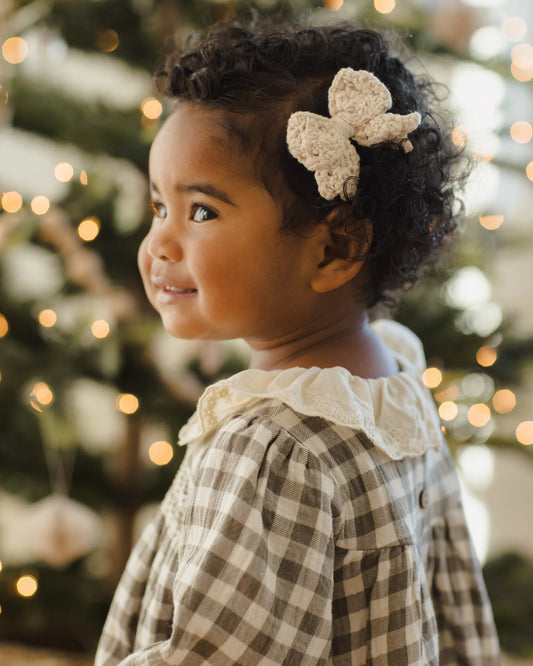 QM Crochet Bow- Natural