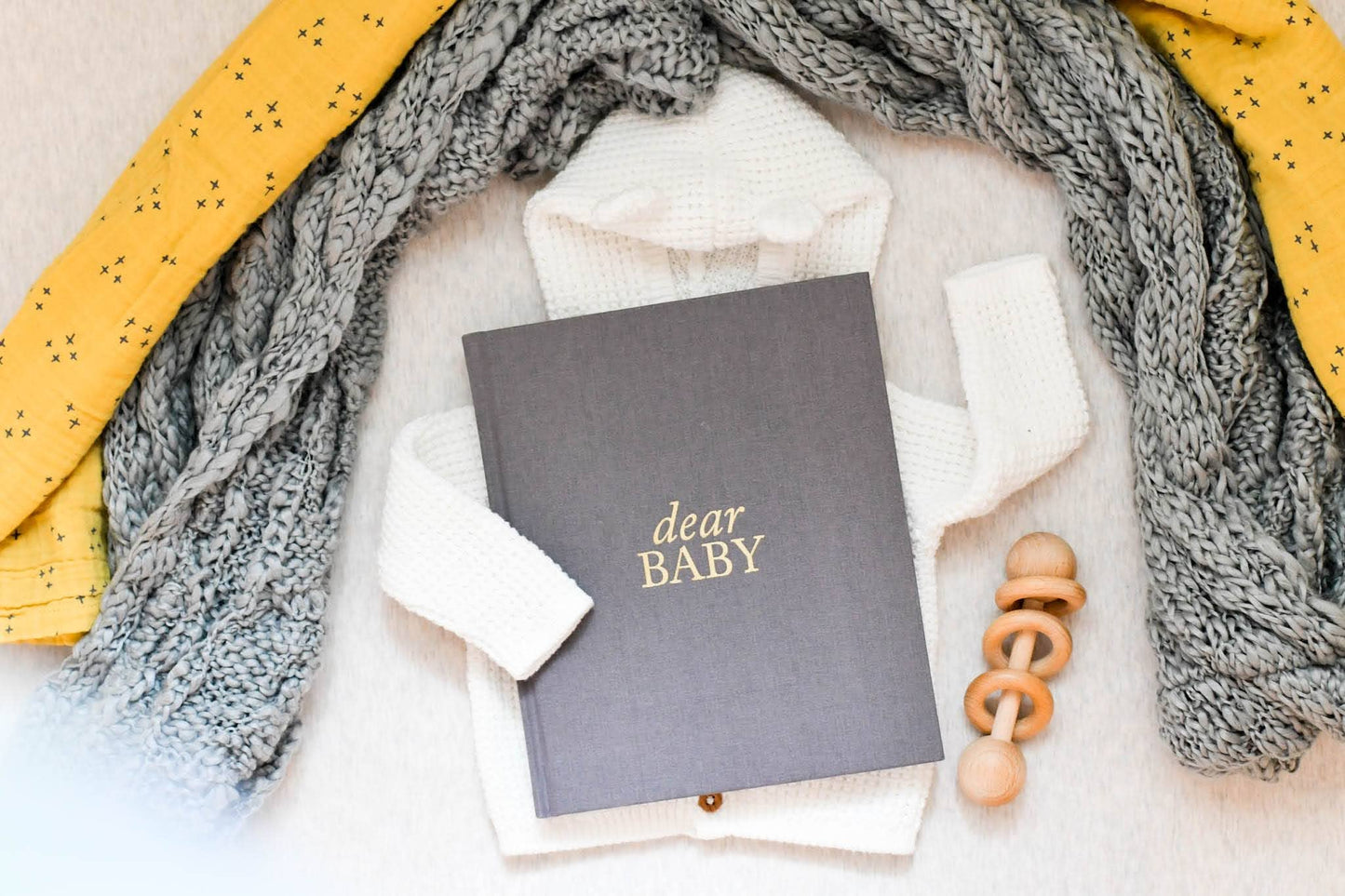 Dear Baby Prayer Journal & Memory Book for Moms: Ivory