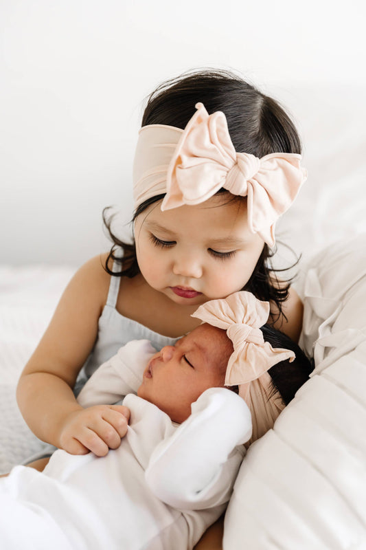 FAB-BOW-LOUS - Petal