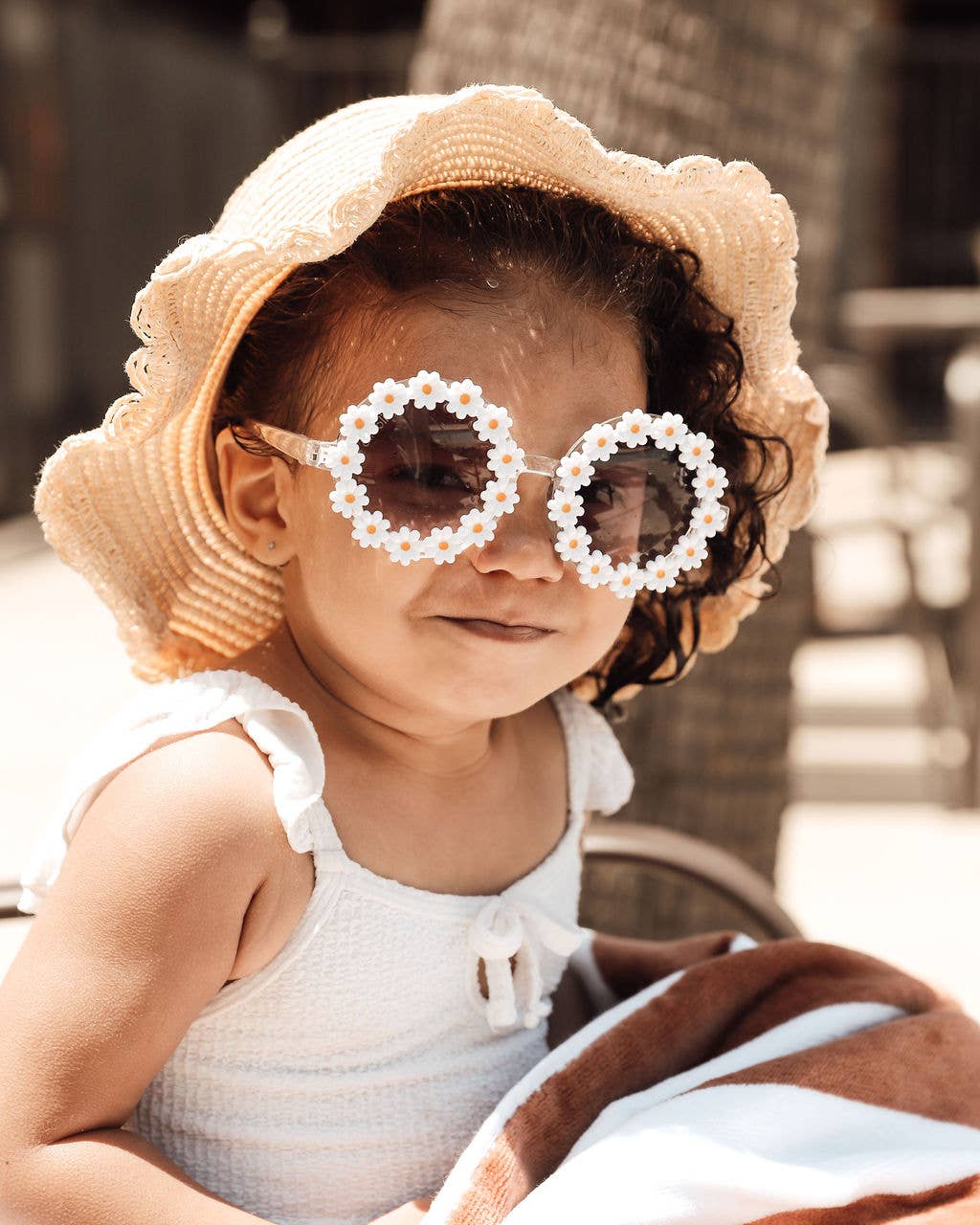 Daisy White Flower Sunglasses